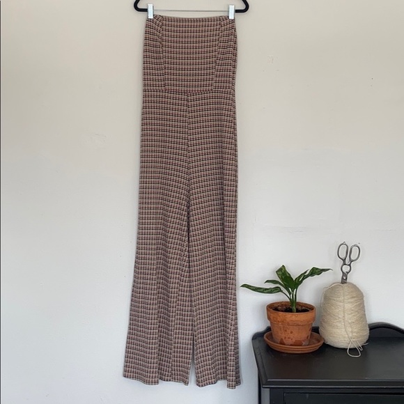 Urban Outfitters Pants - 🤘🏼Urban outfitters check strapless jumpsuit